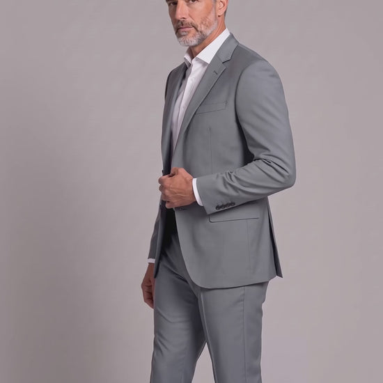 Costume Regular Italiano Microfibra Cinza Médio em movimento