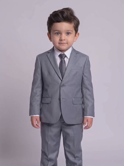 Costume Infantil Poliviscose Cinza Médio em movimento