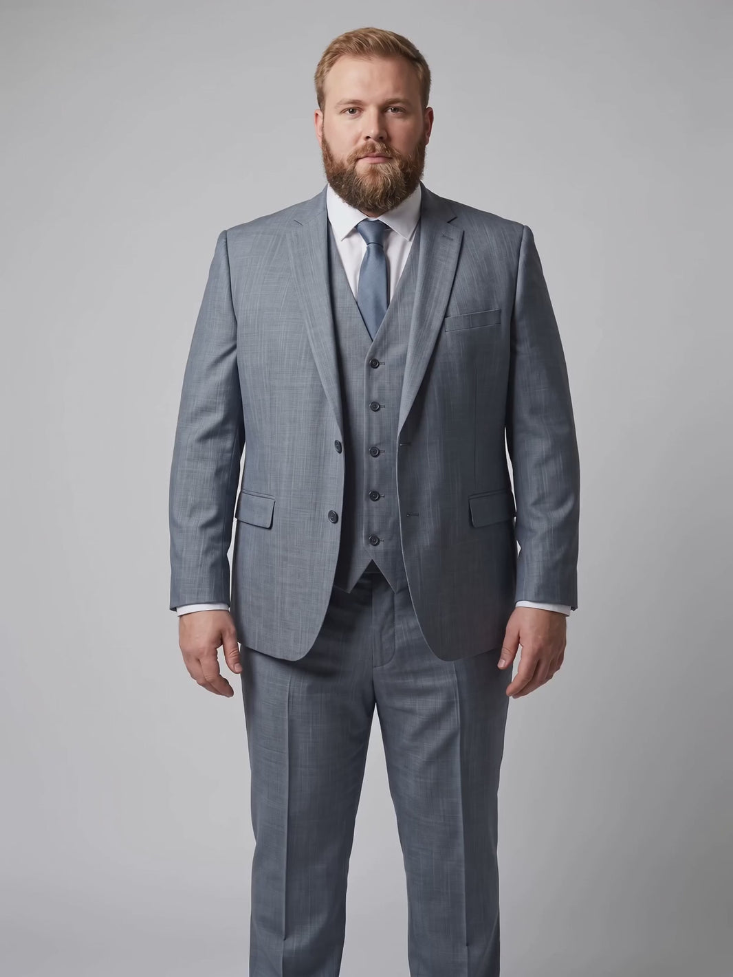 Terno Plus Size Melange Cinza Médio em movimento