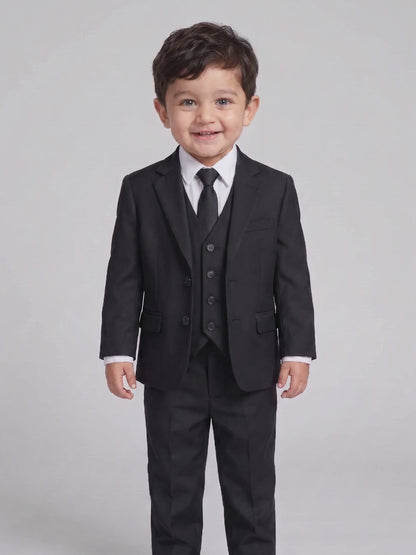 Terno Infantil Microfibra Preto em movimento