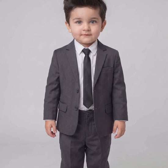 Costume Infantil Microfibra Chumbo em movimento