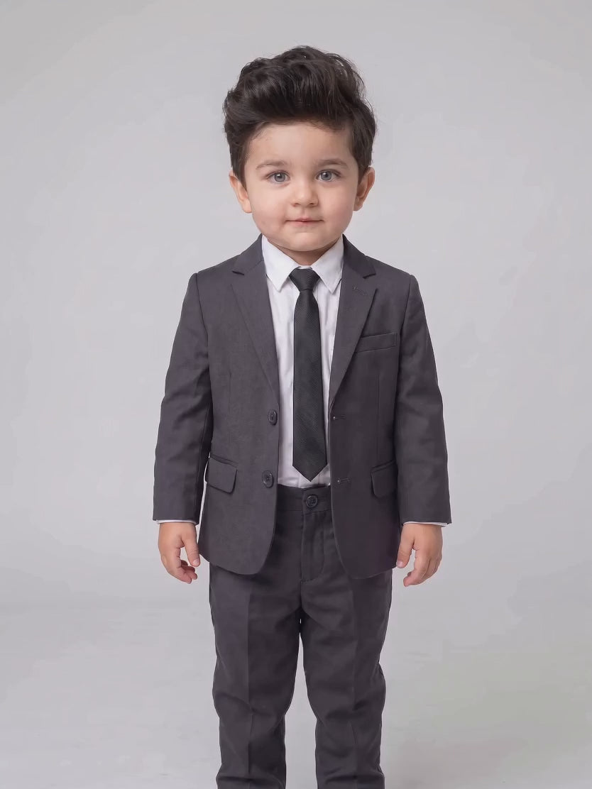 Costume Infantil Microfibra Chumbo em movimento