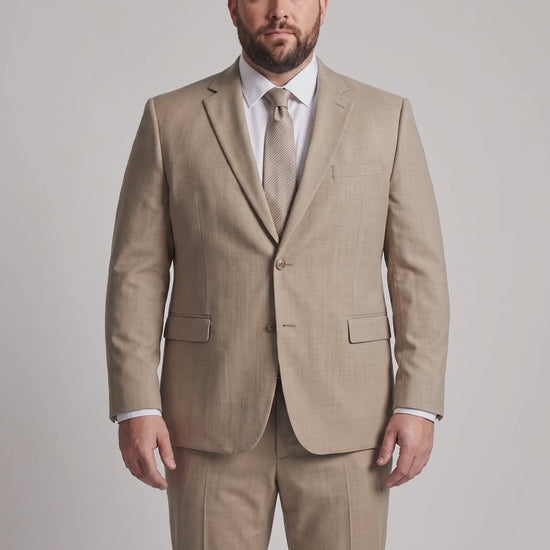 Costume Plus Size Melange Bege em movimento