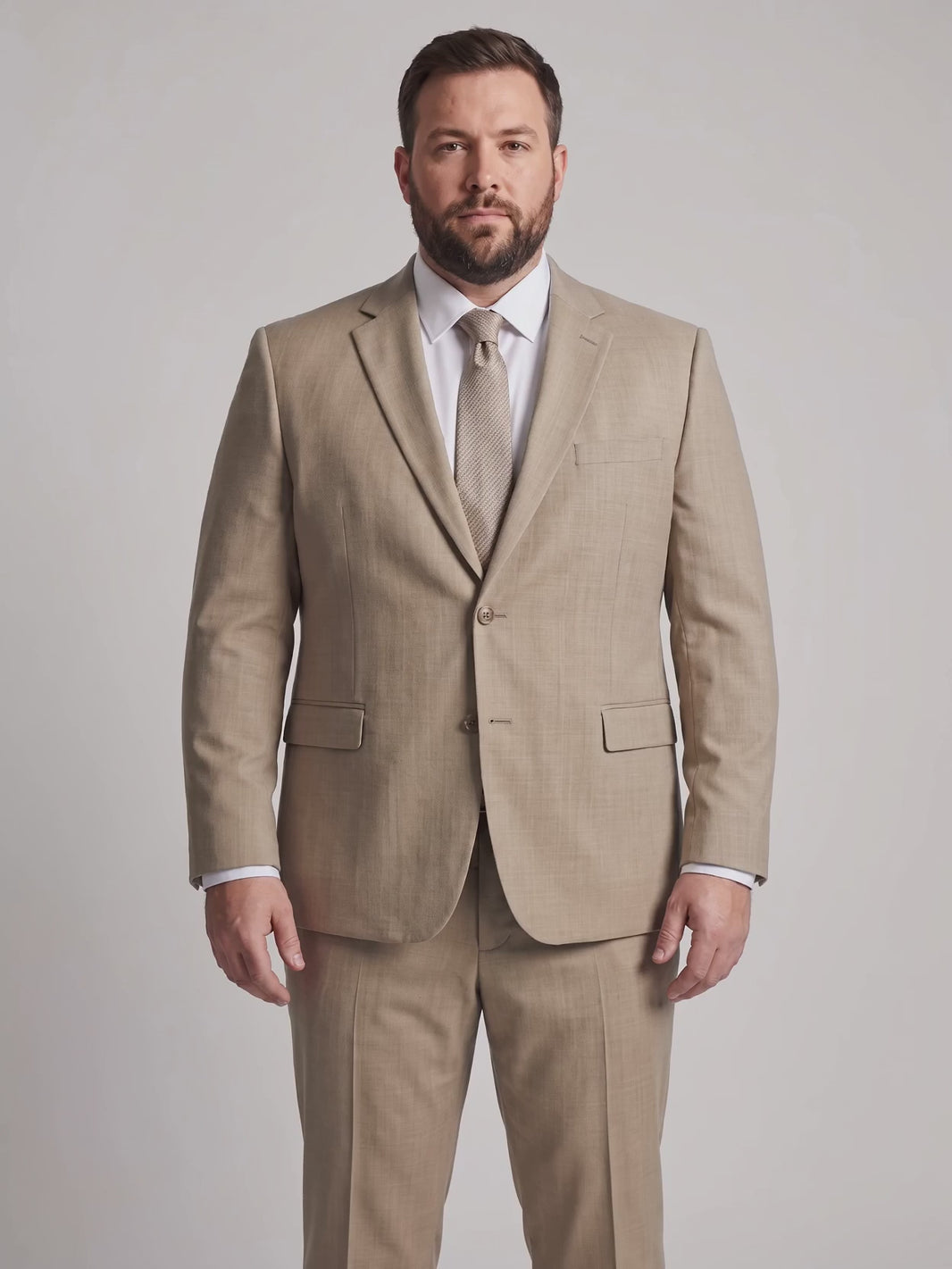 Costume Plus Size Melange Bege em movimento
