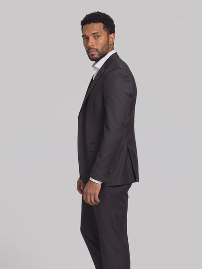 Terno Slim Italiano Poliviscose Preto em movimento