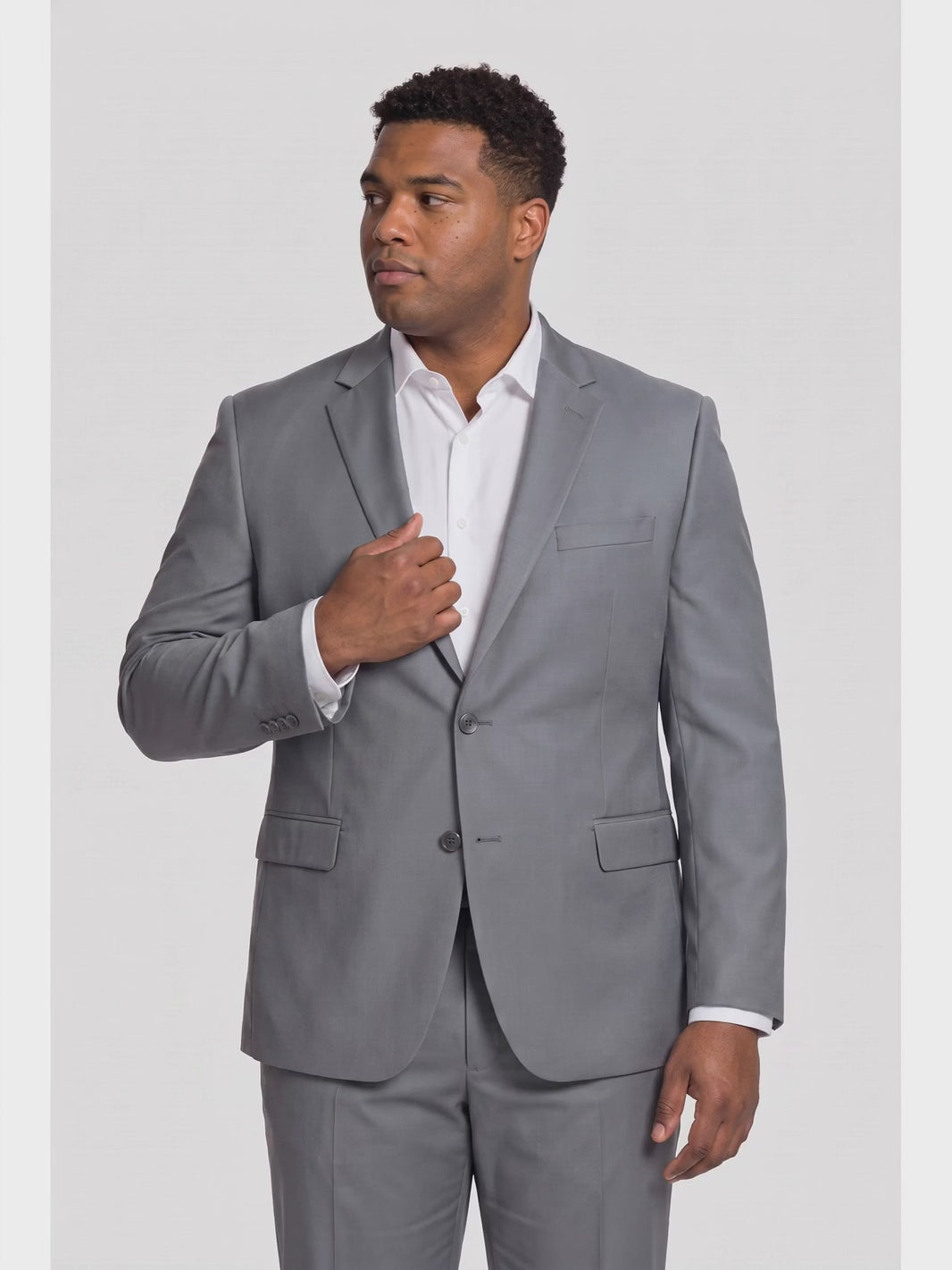 Costume Plus Size Microfibra Cinza Médio em movimento