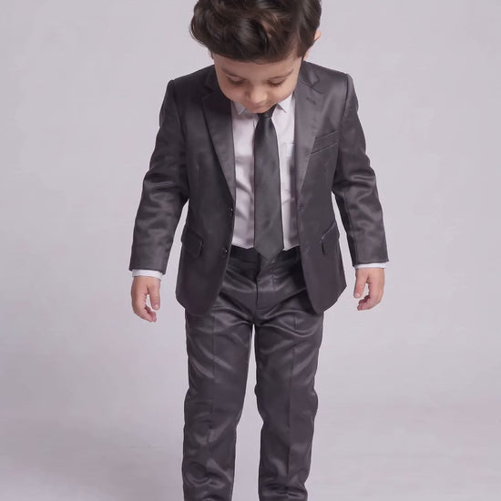 Costume Infantil Poliviscose Chumbo em movimento